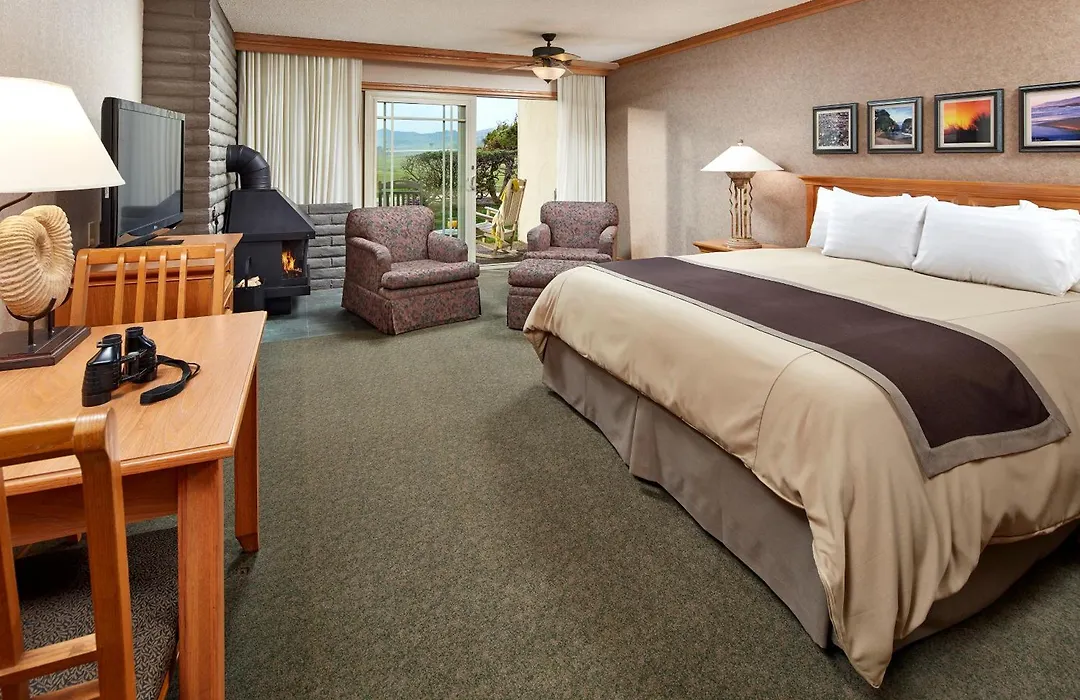 Cavalier Oceanfront Resort-1